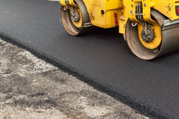 Best Driveway Paving Contractor  in Essex, IL